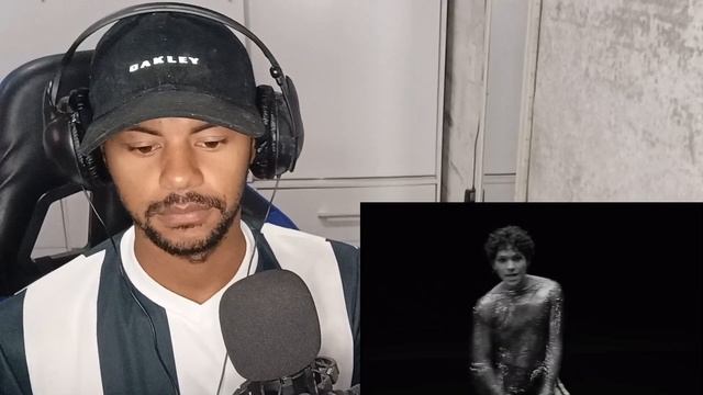 Omar Rudberg - Moving Like That (Official Music Video) (React) смотреть онлайн
