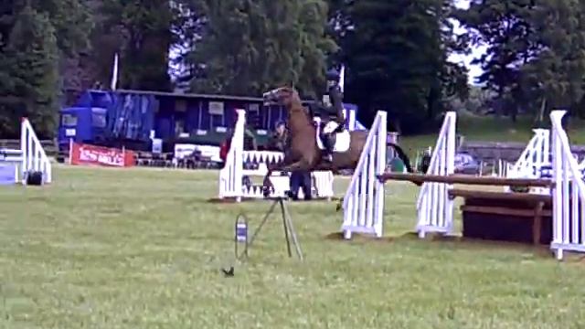Heather Begg and Kilpatrick Maiden show jumping смотреть онлайн
