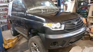 рестайлинг переда уаз патриот.из 2012 года в 2017
установка фар капота крыльев бампера.