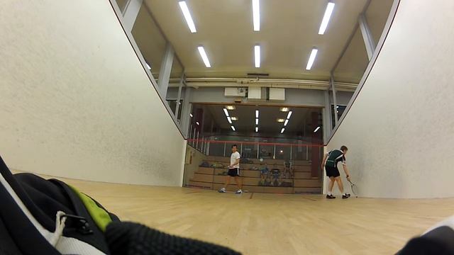 Squash Andreas vs Damon game 1 смотреть онлайн