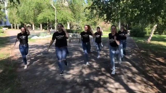 Привітання студії сучасного танцю "Модус" з Днем захисту дітей "Все буде добре" смотреть онлайн