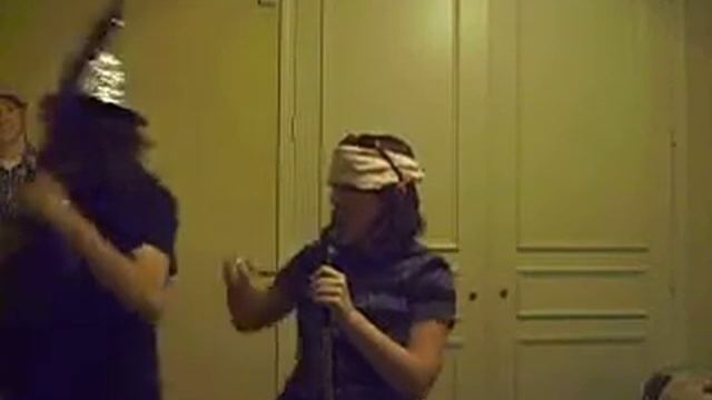 Melissa's Pathetic Attempt at GnR смотреть онлайн