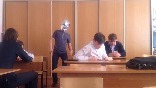 Harlem Shake in School смотреть онлайн