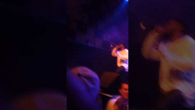 Isaiah Rashad "Banana" "Menthol" смотреть онлайн