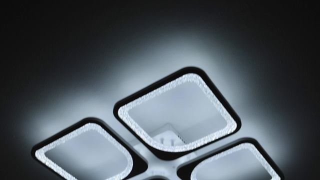 Люстра Escudo 39047-4, LED 136W (548) B IR смотреть онлайн