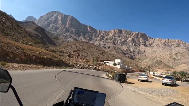 رحلتي بأتجاه اعلى قمة في عمان Oman mountain Trip смотреть онлайн