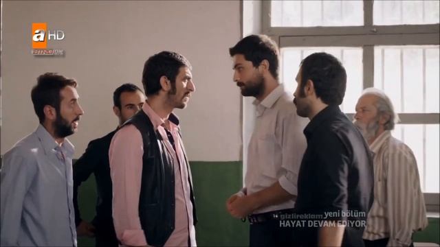 Hayat Devam Ediyor - 35. Bölüm HAPİSTE KAVGA - Oyuncular Ayhan Eroğlu - Onur Tuna - Barış Atay