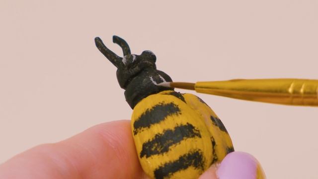 How to craft intricate clay insects inspired by Jan van Kessel смотреть онлайн