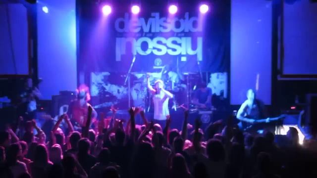 Devil Sold His Soul - Tides (Kharkov Oct 13' 2011) смотреть онлайн