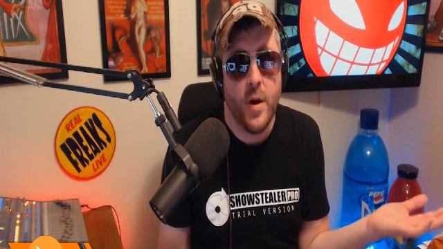 SSBBW Squashing On TV