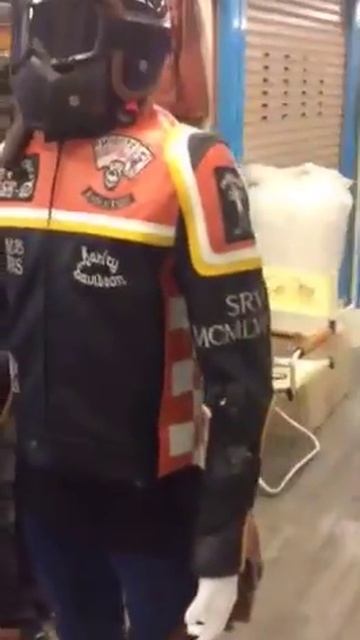 HARLEY & THE MARLBORO MAN JACKET LEATHER GENUINE смотреть онлайн