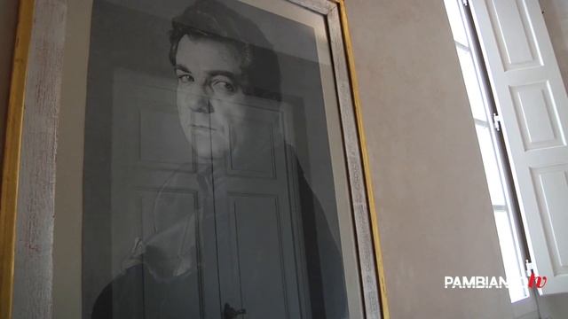 Ferragamo, i profumi superano 87 mln di ricavi nel 2015 смотреть онлайн