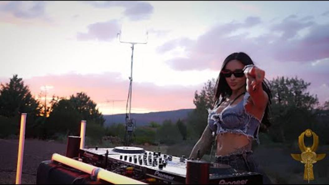 MERCY | MERCY'S FAIRYTALE CHAPTER 4 MELODIC TECHNO смотреть онлайн