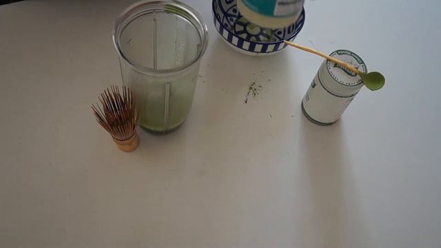 MISH VLOGS NYC | Caffeine Things; Matcha Mornings; Coffee shop Re-openings смотреть онлайн