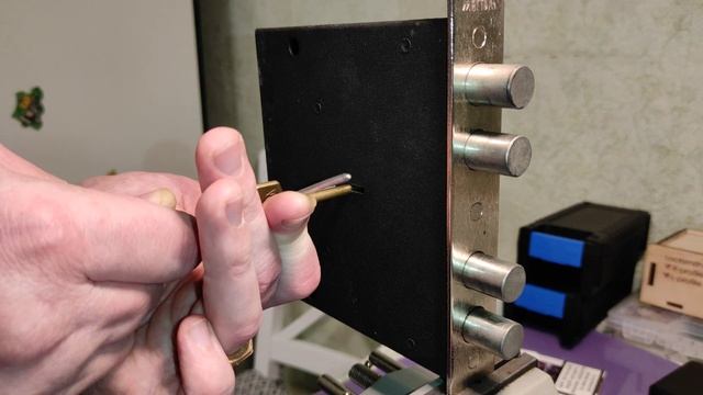 Вскрытие замка МЕТТЕМ 5+0. Opening a lock METTEM 5+0 смотреть онлайн