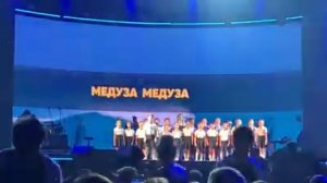 Детский хор прикольно!