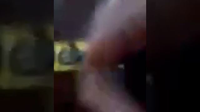 Обзор на жвачку - ловушку из кукурузы😮 смотреть онлайн