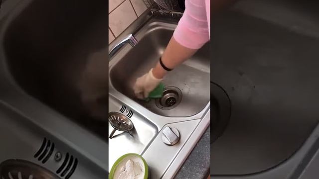 Как и обещала , смотрите сами смотреть онлайн