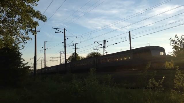 ЕР2-636 (Мукачево) / ER2-636 (UZ, Mukachevo) смотреть онлайн