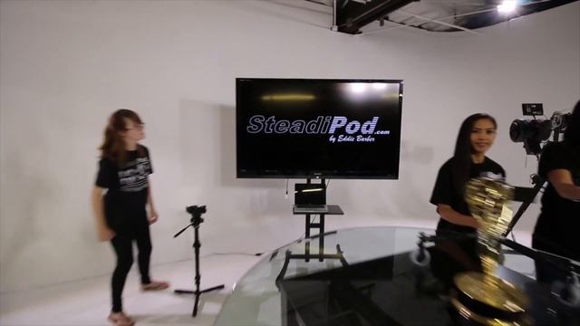 The Amazing SteadiPod Handheld Camera Stabilizer! смотреть онлайн