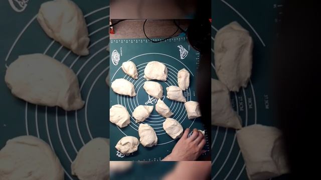 Булочки с сыром. Сытно и Вкусно. смотреть онлайн