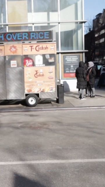 🗽 NYC Moroccan Street Cart смотреть онлайн