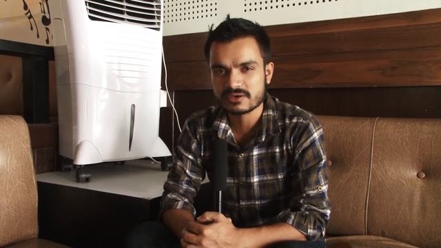 ८३ बर्षका बिदेशी बृद्ध नागरीकको नेपालमा यस्तो अवस्था । नागरीकताको तनाब । पैसा नभएर यि बालकको यो हाल смотреть онлайн