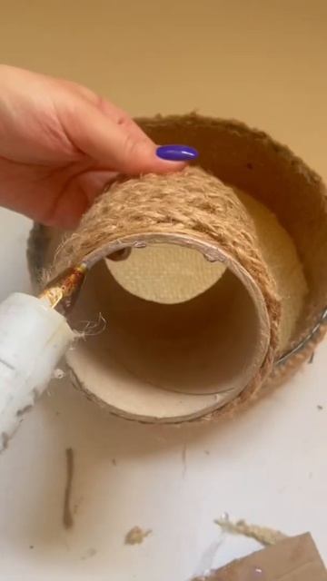 Чудесное преображение жестяной банки от печенья|джут творит чудеса|декор джутом| DIY jute home deco смотреть онлайн