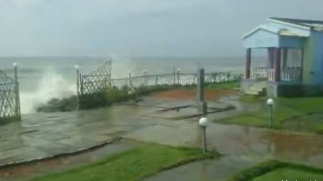 Golden beach resort Mandarmani смотреть онлайн