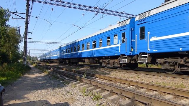 Тепловоз ТЭП70-0373 с поездом №83 СПб - Гомель смотреть онлайн