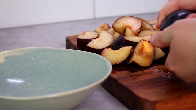 Easy and Quick Plum Cake Recipe without egg смотреть онлайн