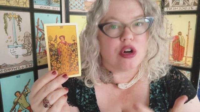 Monday Card: Nine of Pentacles reversed смотреть онлайн