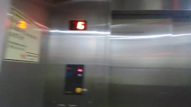 Sigma elevator at KSL D'Esplanade, Malaysia (Lift 4) смотреть онлайн
