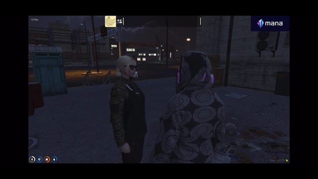 Claire Looking Out For Flippy смотреть онлайн