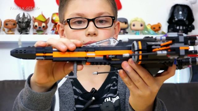 Unboxing, construction et démo de JOUET LEGO en vidéo ! SET de jeu STAR WARS 75102 | Ejayremy смотреть онлайн