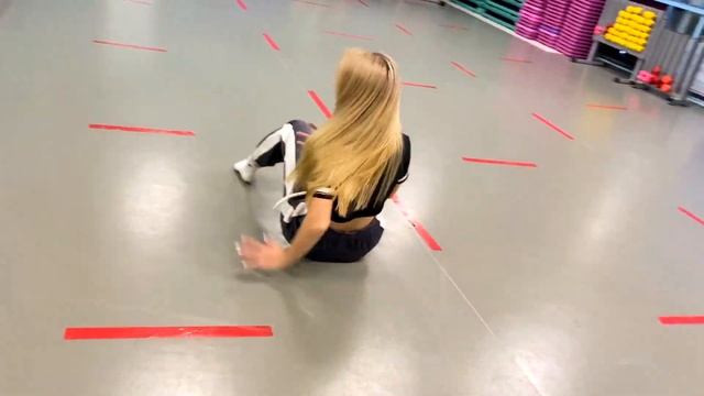 HENSY & Клава Кока - Костёр - Танец (jeny_miki) смотреть онлайн