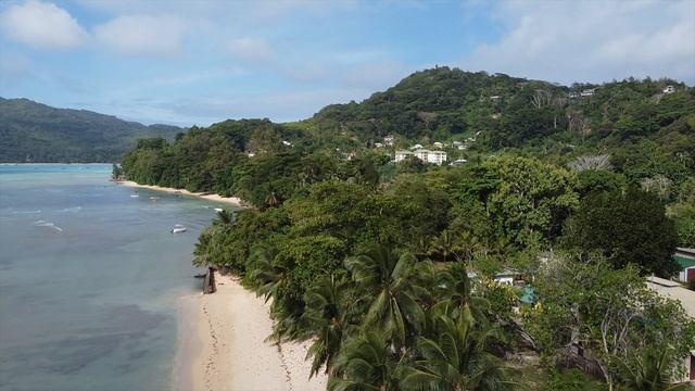 Pineapple Beach Villas   4K #pineapple #seychelles #seychellesisland