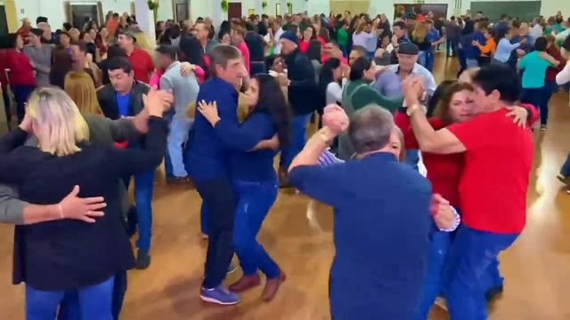 GABRIEL PASA - BAILÃO смотреть онлайн