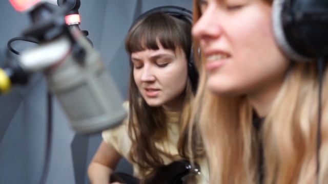 My Ugly Clementine - "Playground" live @FluxFM смотреть онлайн
