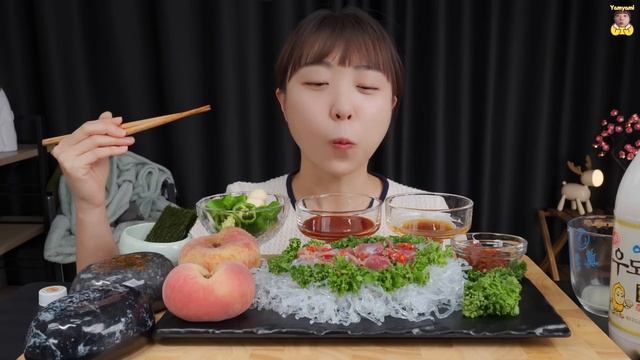 [4k] 🐓쌩닭똥집, 쌩닭발 생으로 먹는다고?!🐓chicken gizzard Mukbang ASMR смотреть онлайн