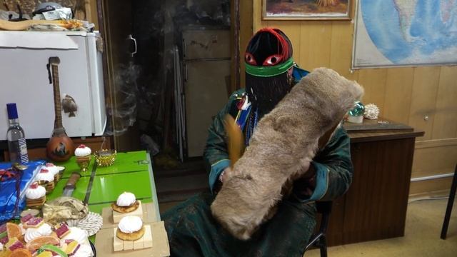 Чемпион мира по пауэрлифтингу с детства держит связь с духами смотреть онлайн