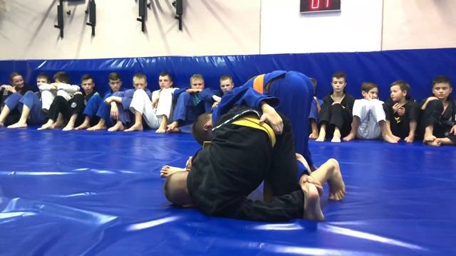 BJJ Kids: Kirill Dudnik (9 years old) - Kostya Zhivanov (10 years old) смотреть онлайн