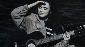 С ним на дно