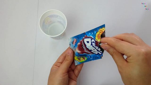 Chupa Chups CRAZY DIPS  - Cola Flavour