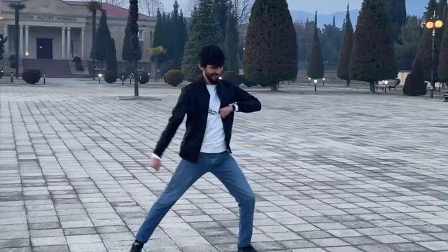 Лезгинка Песня Супер Ремикс 2021 Парень От Души Танцует Lezginka 2021 (Balaken Park) смотреть онлайн