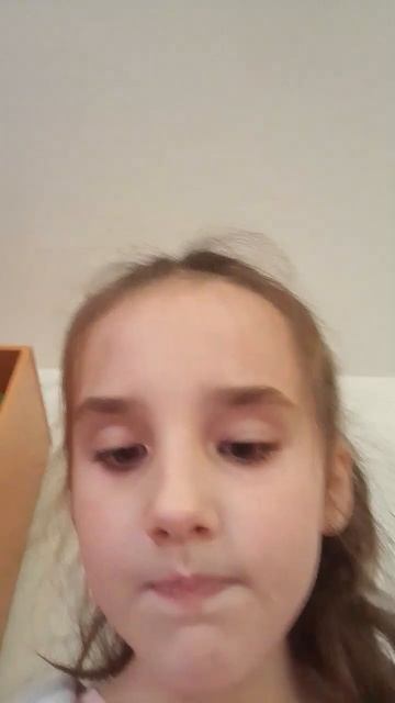 хочу розовые штаны но сестра мне сказал а чтобы я взяла чёрные смотреть онлайн