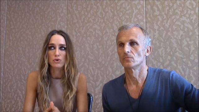 The Strain - Ruta Gedmintas, Richard Sammel Interview, Season 3 (Comic Con) смотреть онлайн
