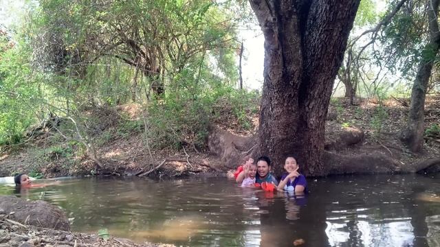 Bañando en la arroyo+sorpresa inesperada 😱#parati #viral #soporta #rubyvlogsyfamilia #contenido смотреть онлайн