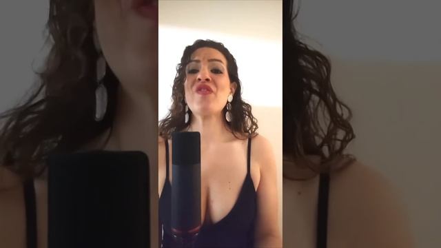 Silvia Salvatori - Somewhere (West Side Story) смотреть онлайн