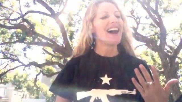 You Won't BELIEVE What TSA Lets Through смотреть онлайн